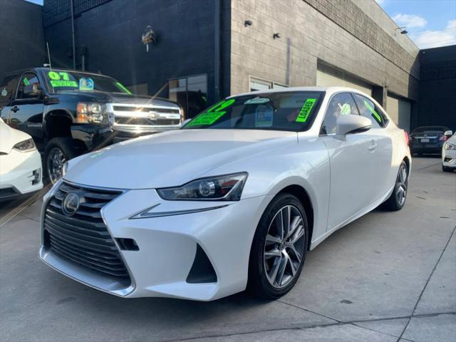 2019 Lexus IS 300 300