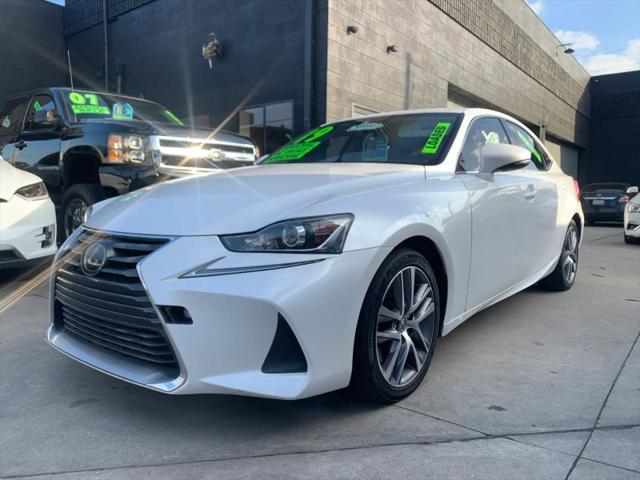 2019 Lexus IS 300 300