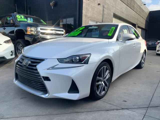 2019 Lexus IS 300 300