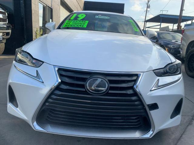 2019 Lexus IS 300 300