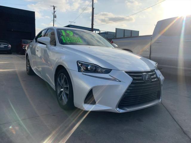 2019 Lexus IS 300 300