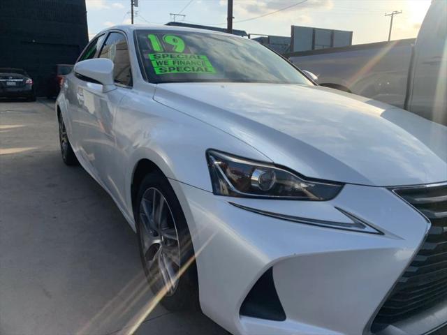 2019 Lexus IS 300 300