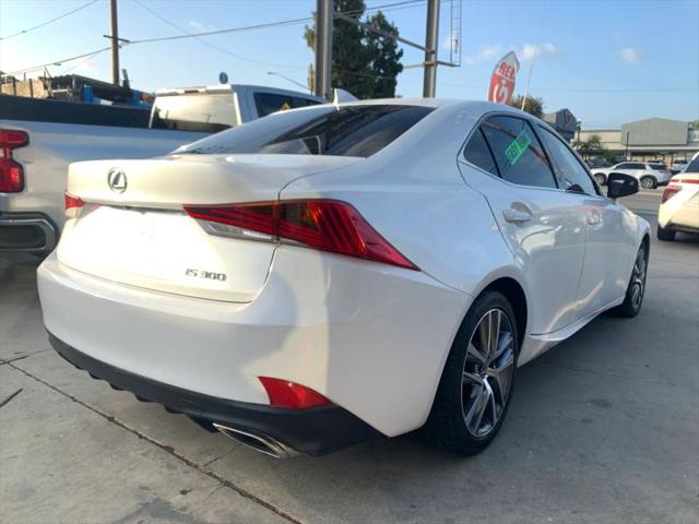2019 Lexus IS 300 300