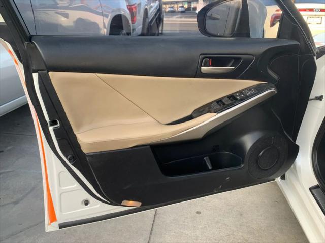 2019 Lexus IS 300 300