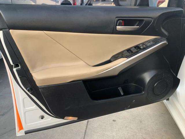 2019 Lexus IS 300 300