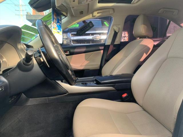 2019 Lexus IS 300 300