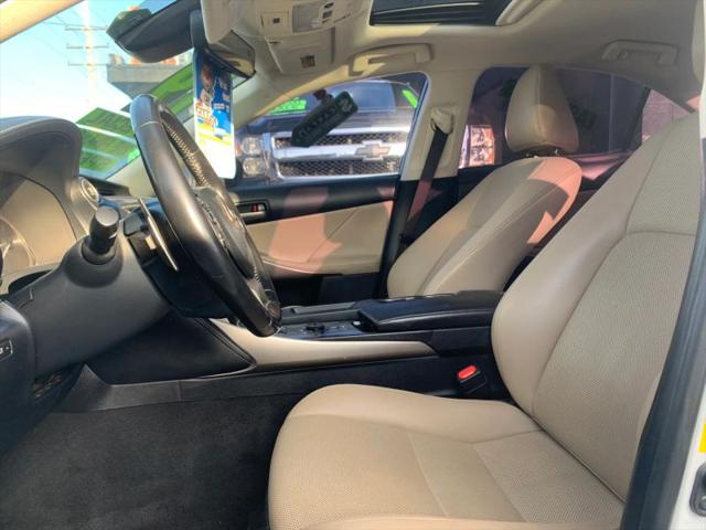 2019 Lexus IS 300 300