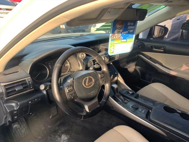 2019 Lexus IS 300 300