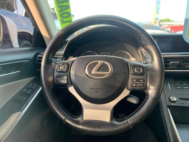 2019 Lexus IS 300 300