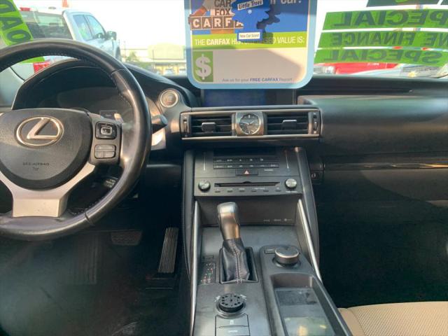 2019 Lexus IS 300 300