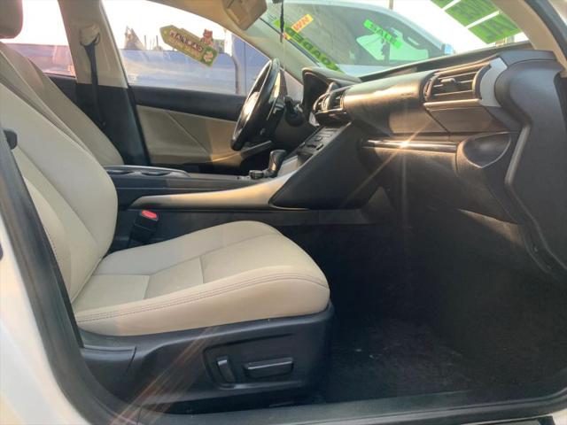 2019 Lexus IS 300 300