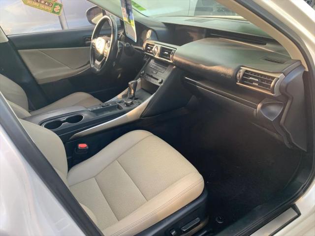 2019 Lexus IS 300 300