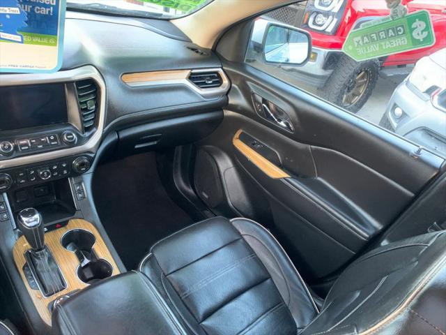 2017 GMC Acadia Denali