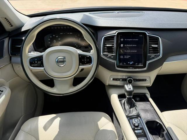 2021 Volvo XC90 T5 Momentum 7 Passenger