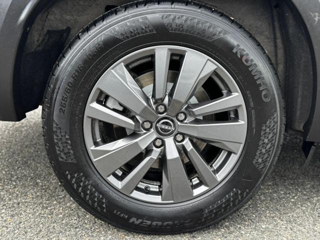 2025 Nissan Pathfinder SV 4WD