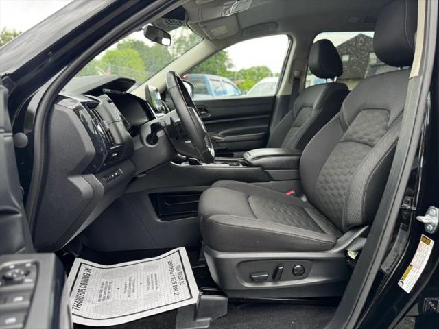 2025 Nissan Pathfinder SV 4WD