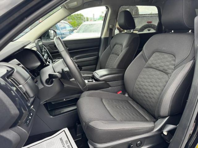 2025 Nissan Pathfinder SV 4WD