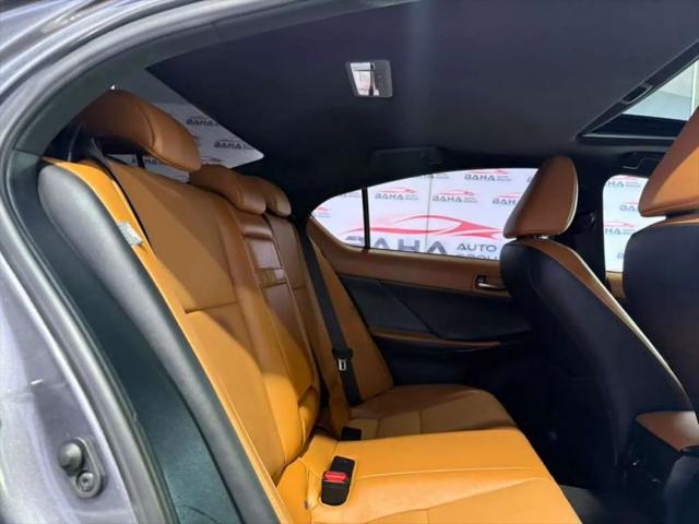 2024 Lexus IS 350 F SPORT Design