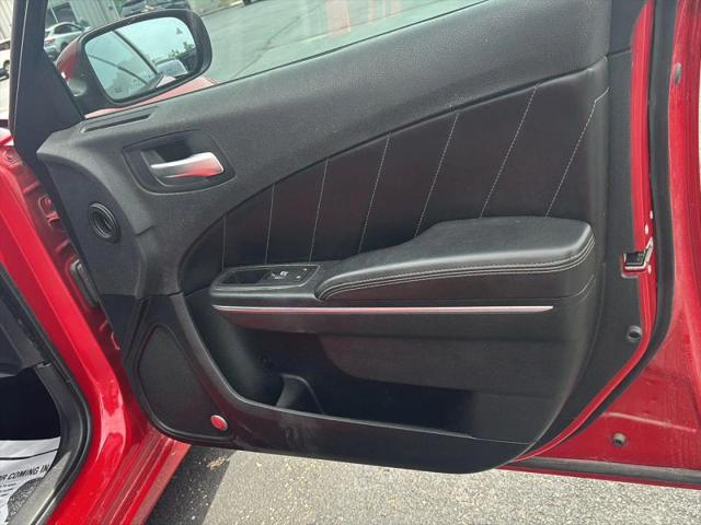 2015 Dodge Charger SXT