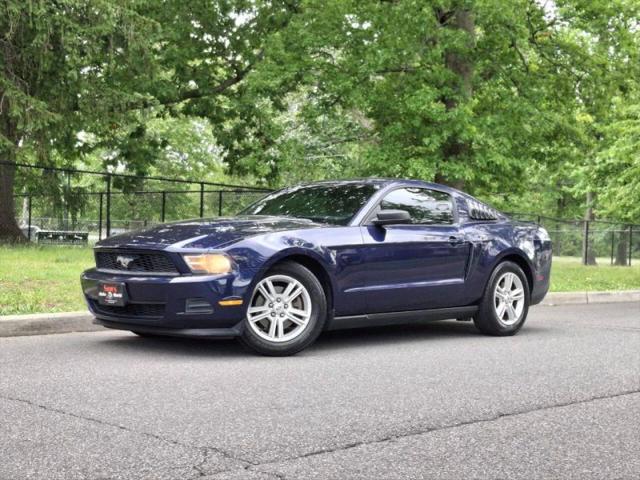 2012 Ford Mustang V6