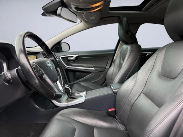 2015 Volvo S60 T5 Platinum
