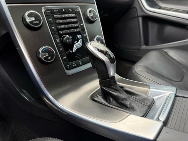 2015 Volvo S60 T5 Platinum