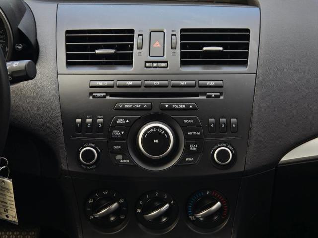 2012 Mazda Mazda3 i Touring