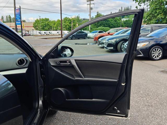 2012 Mazda Mazda3 i Touring
