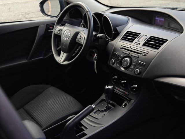 2012 Mazda Mazda3 i Touring