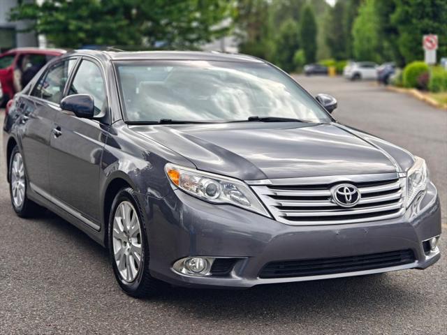 2012 Toyota Avalon Limited for sale in Woodinville, WA