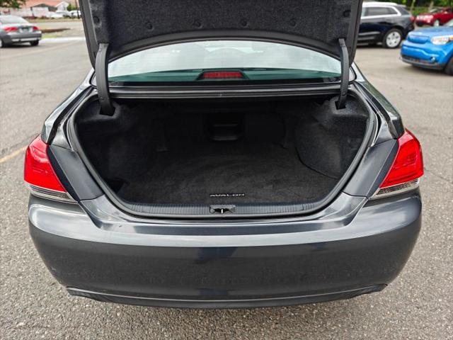 2012 Toyota Avalon Limited