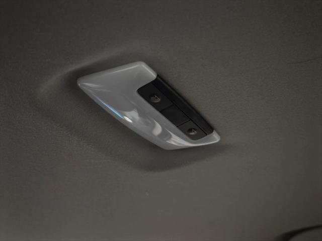 2022 Nissan Sentra SR Xtronic CVT