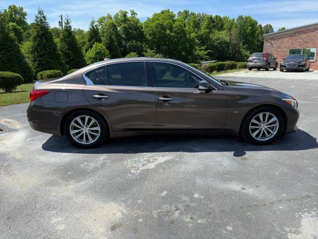 2014 INFINITI Q50 Premium