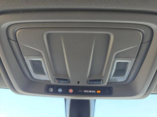 2020 Chevrolet Silverado 1500 2WD Crew Cab Short Bed LT