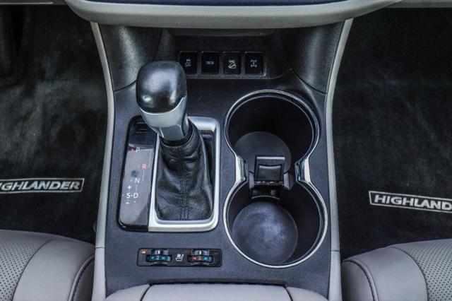 2015 Toyota Highlander Limited Platinum V6