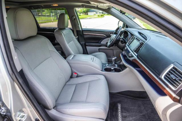 2015 Toyota Highlander Limited Platinum V6