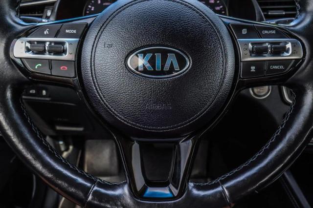 2017 Kia Cadenza Limited