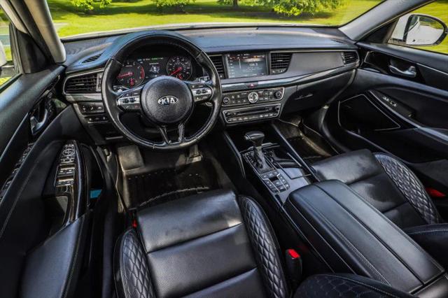 2017 Kia Cadenza Limited