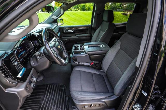 2022 Chevrolet Silverado 1500 2WD Crew Cab Short Bed LT