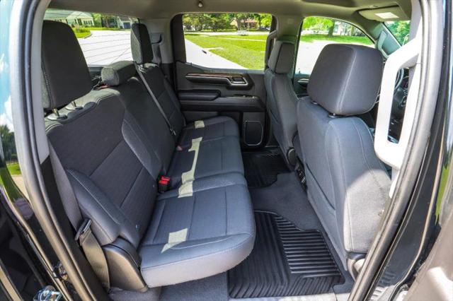 2022 Chevrolet Silverado 1500 2WD Crew Cab Short Bed LT