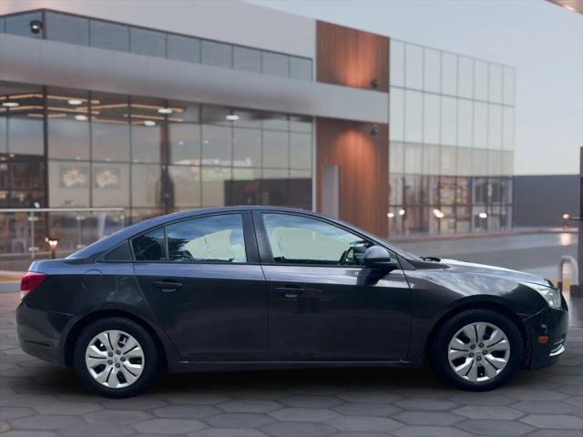 2014 Chevrolet Cruze LS Auto