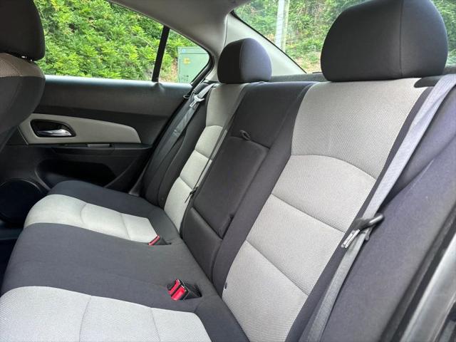 2014 Chevrolet Cruze LS Auto