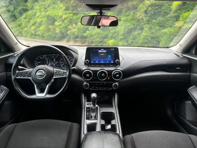 2022 Nissan Sentra SV Xtronic CVT