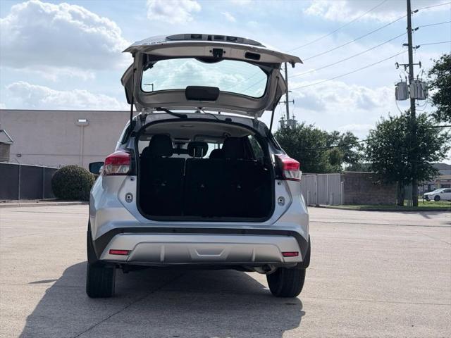 2020 Nissan Kicks SV Xtronic CVT