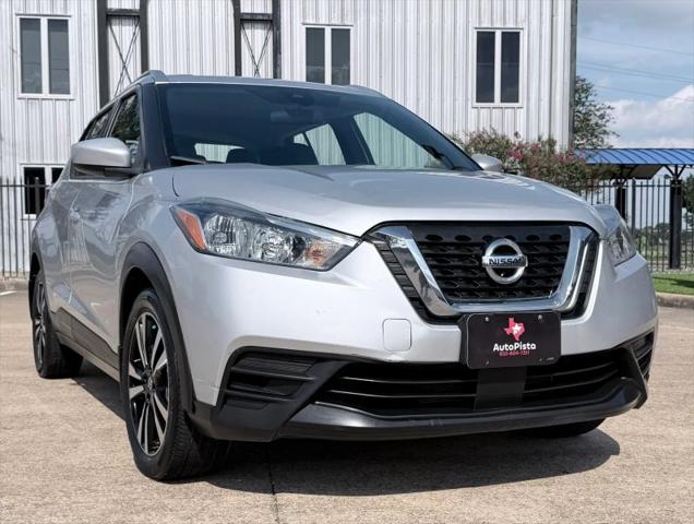 2020 Nissan Kicks SV Xtronic CVT