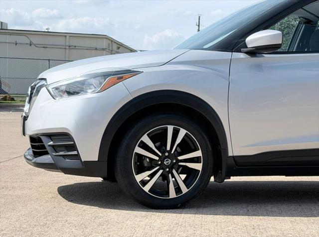 2020 Nissan Kicks SV Xtronic CVT