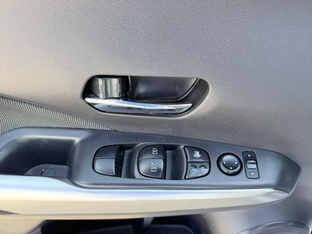 2020 Nissan Kicks SV Xtronic CVT