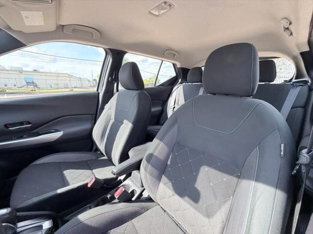 2020 Nissan Kicks SV Xtronic CVT