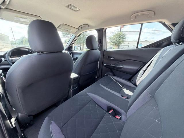2020 Nissan Kicks SV Xtronic CVT