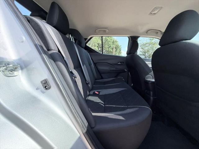 2020 Nissan Kicks SV Xtronic CVT